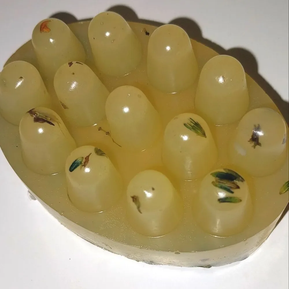 Hand crafted Lavender & Aloe massage soap bar
